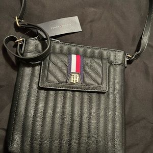 Tommy Hilfiger crossbody